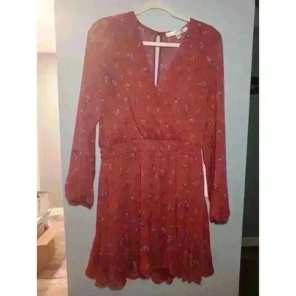Row A‎ -  Smocked Long Sleeve Chiffon Minidress, Large - Burgundy Floral Lined - Picture 1 of 9